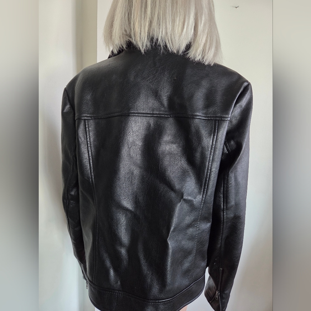 Forever 21 Black Faux Leather Jacket Size 2X - Picture 9 of 11